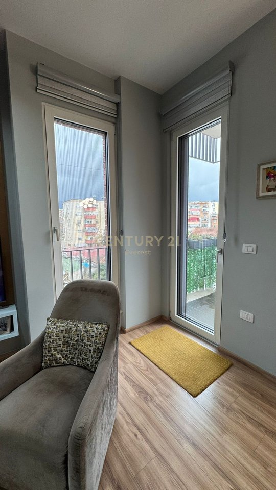 PHARMACY 10, 2+1+2 APARTMENT (PARKING SPOT) FOR SALE