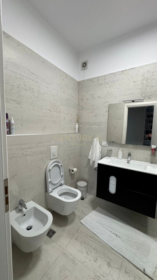 PHARMACY 10, 2+1+2 APARTMENT (PARKING SPOT) FOR SALE