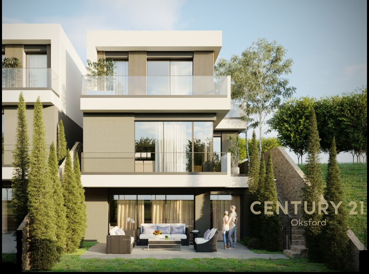 3-Story Elite Villa For Sale At West Home Residence!