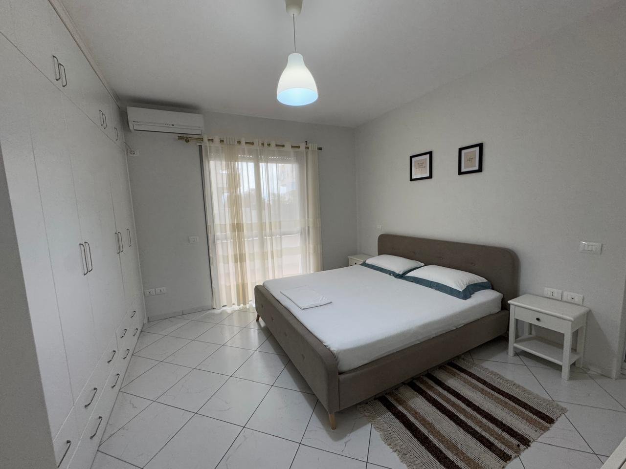 JEPET PER QIRA APARTAMENT 1+1 NE LUNGOMARE!