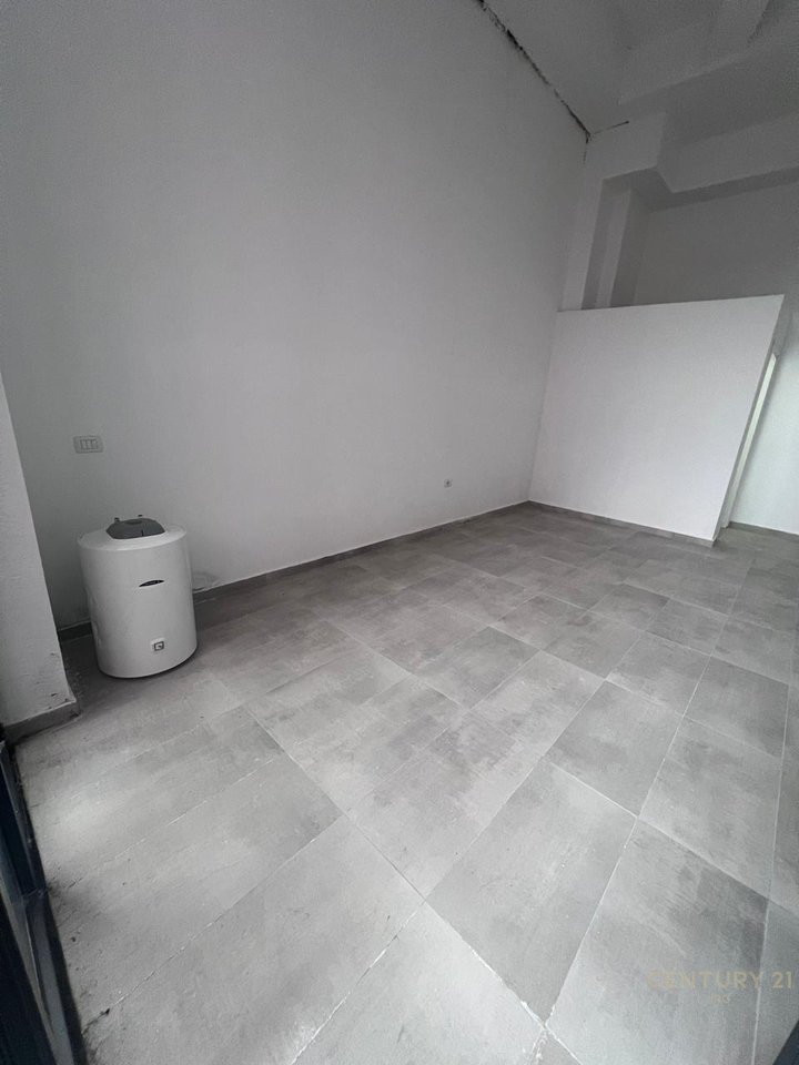 SHOP FOR SALE AT ASL NEAR THE HOSPITALS!