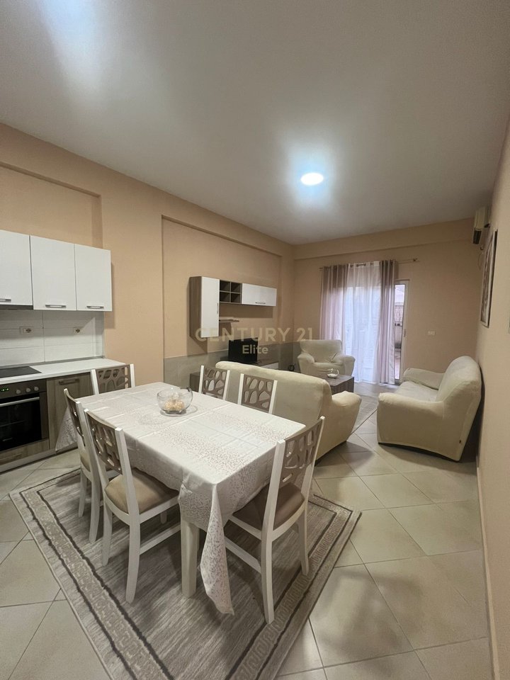 1+1 apartment for rent in Fresk.