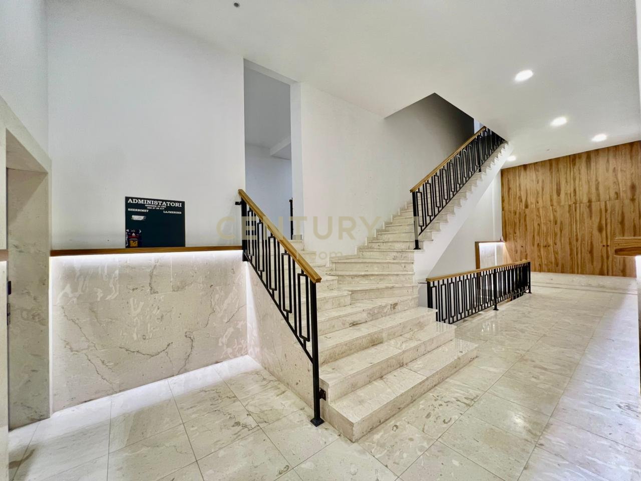 SHESIM, SUPER APARTAMENT 2+1+2 me POST PARKIMI, LIQENI THATË‼️