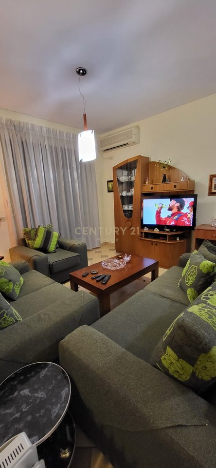 APARTAMENT 2+1+2 NE SHITJE PROKURORIA E PERGJITHSHME, TIRANE!