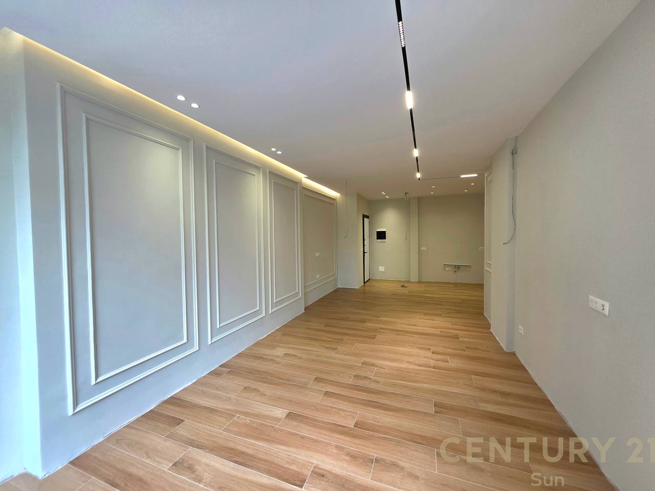 APARTAMENT 2+1 PER SHITJE PRANE KOMUNES SE PARISIT