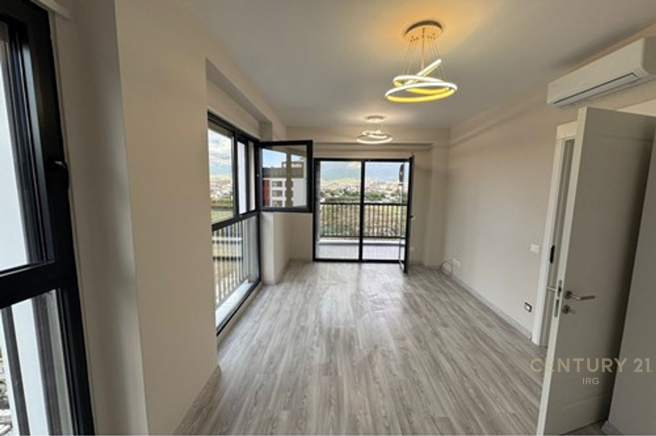 Ambient 1+1 për Zyra - Bulevardi i Ri