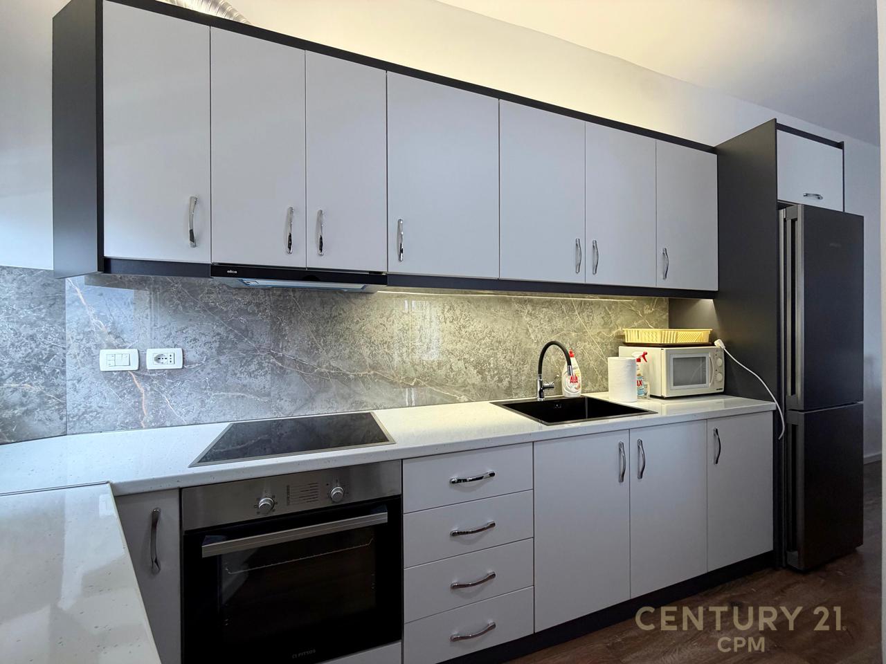 APARTAMENT 1+1 I PABANUAR ME PARE PER QIRA NE FRESK!