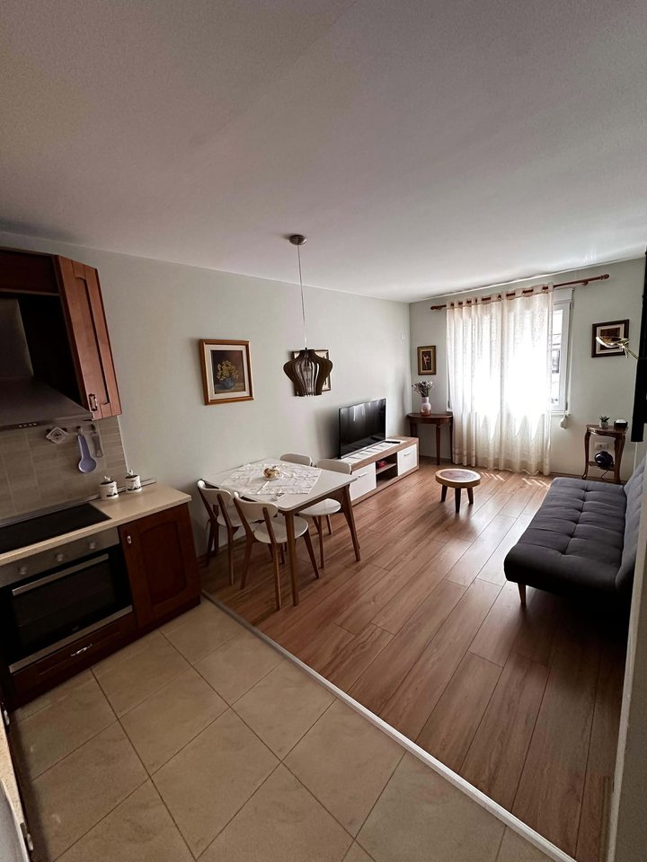 1+1 Apartment for rent – Bogdanëve Street