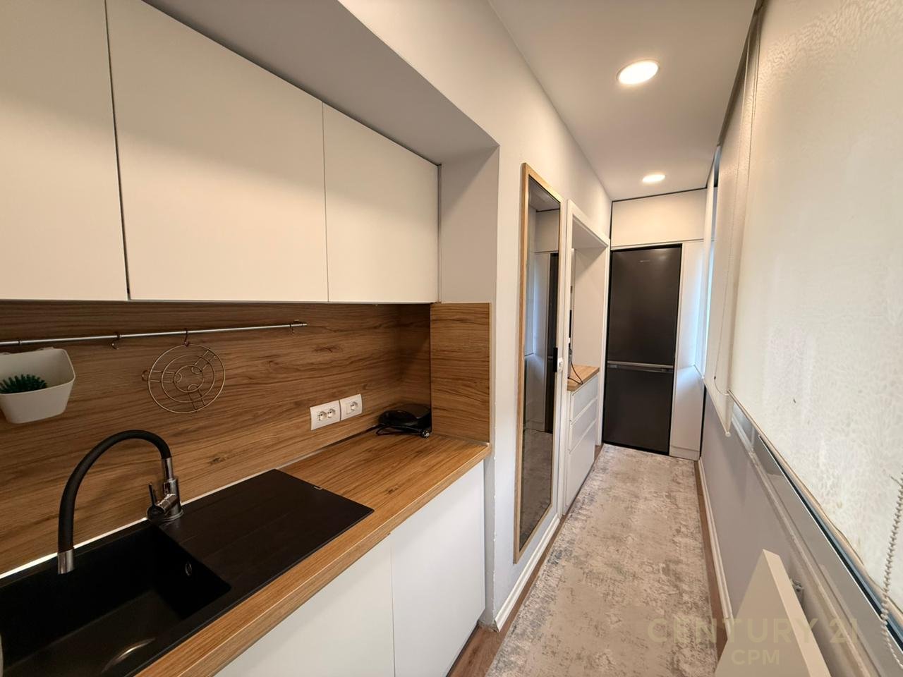 APPARTAMENTO IN AFFITTO A WILSON SQUARE!