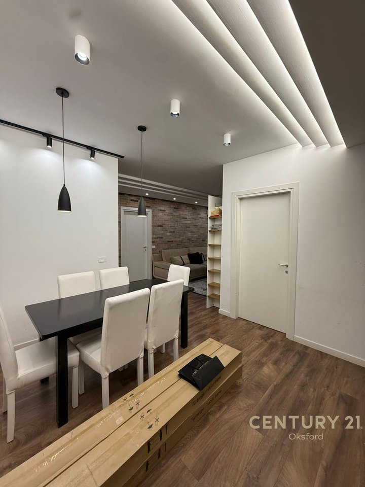 JEPET ME QIRA APARTAMENT 2+1+2 TE FUSHA AVIACIONIT