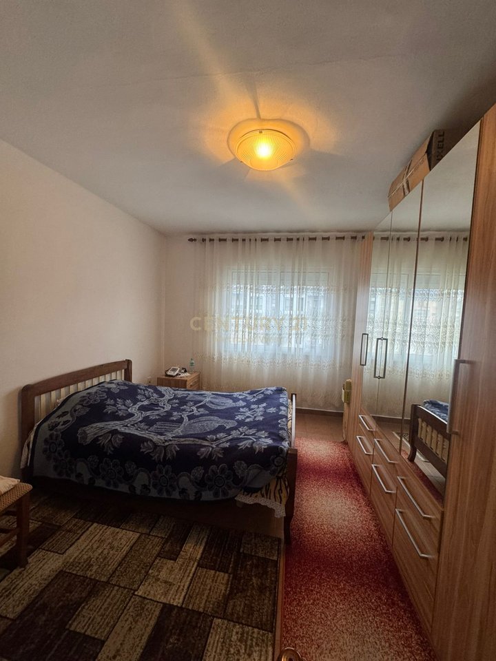 Ish Tregu Elektrik, apartament 2+1 per shitje!
