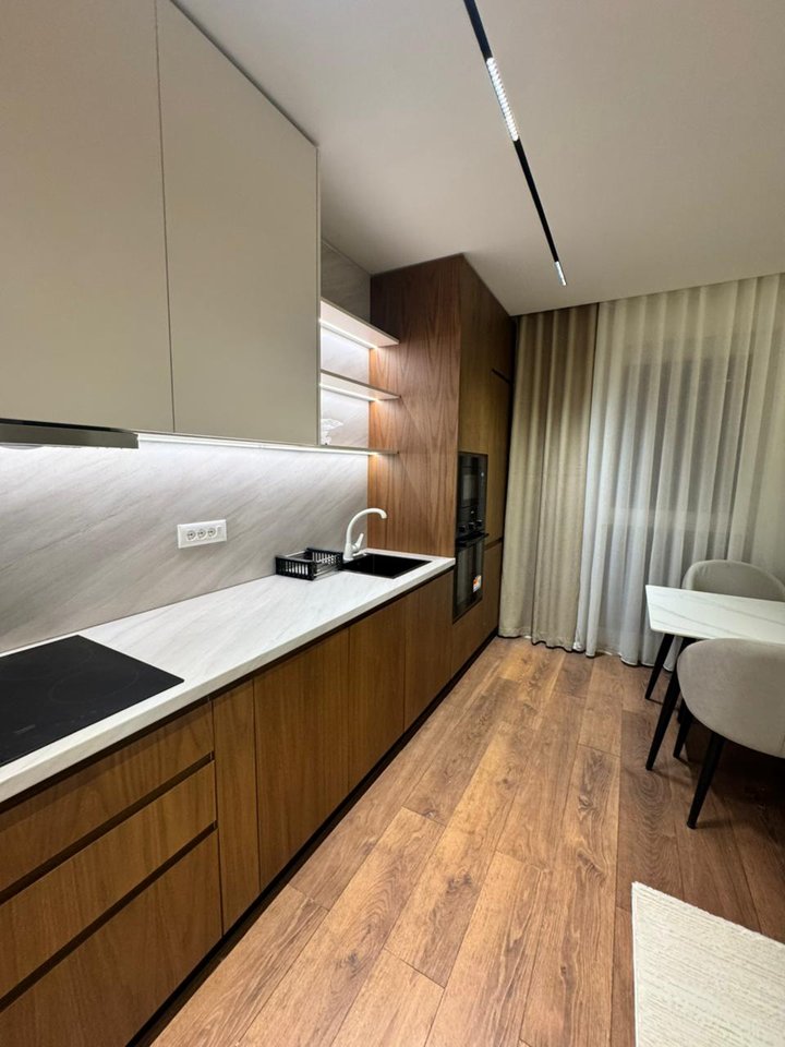 Appartamento 2+1 in affitto a Xhamlliku, Tirana