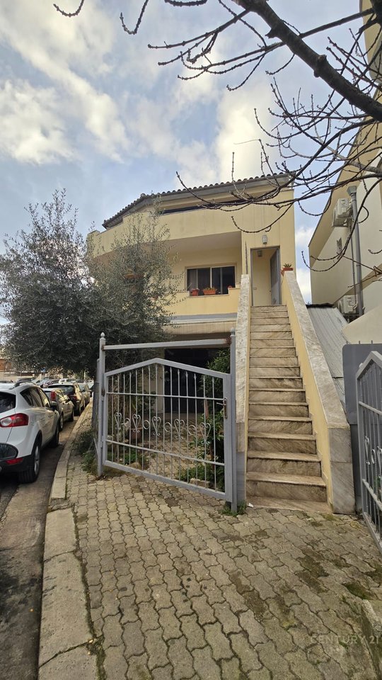 SHITET OBJEKT (VILE) 3 KATESH PRANE SHKOLLES SE BASHKUAR!