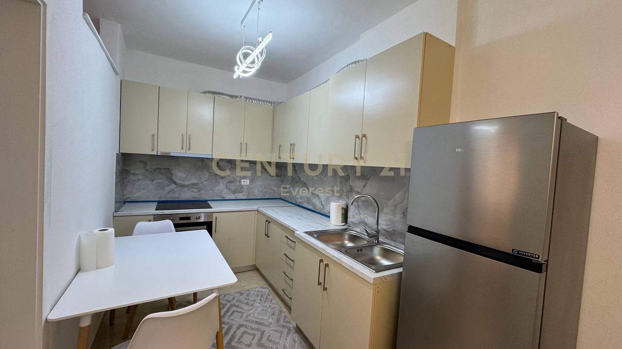 SPITALLE, APARTAMENT 1+1 PER QIRA