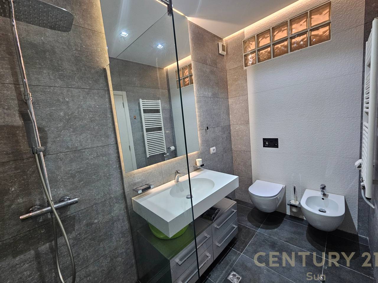 PREMIUM APARTMENT 3+1+PARKING NEAR THE BOTANICAL GARDEN