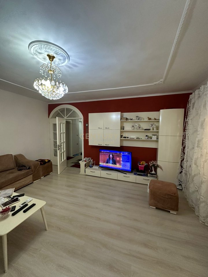 Myslym Shyri - For rent 2+1+separate kitchen+veranda