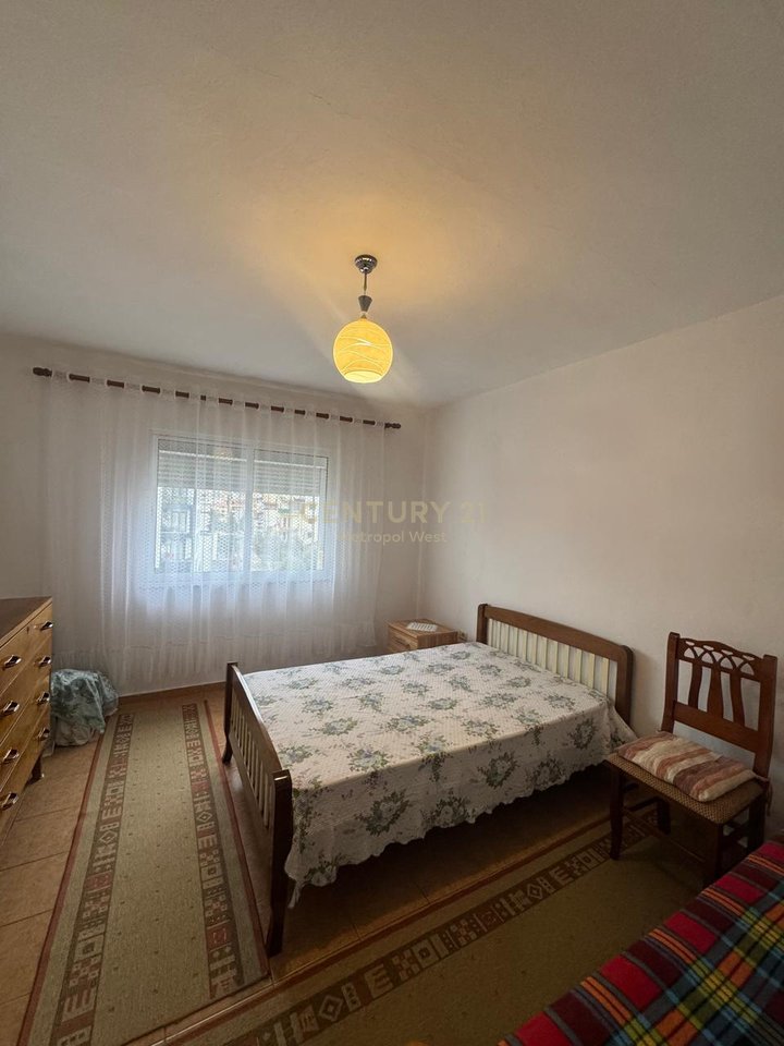 Ish Tregu Elektrik, apartament 2+1 per shitje!