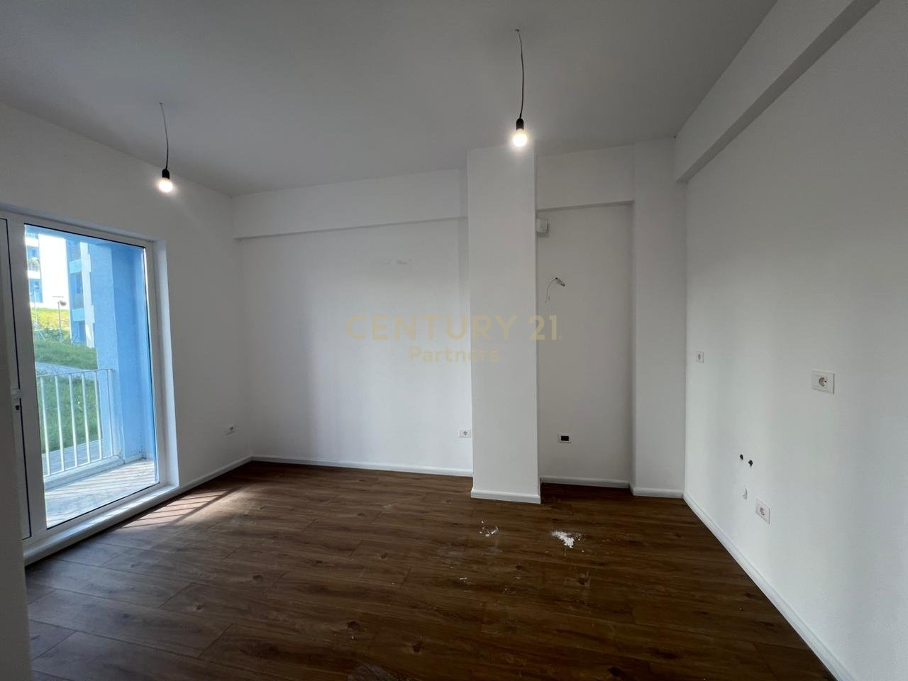 SHESIM APARTAMENT 1+1 TEK REZIDENCA OXA, SHKOZE