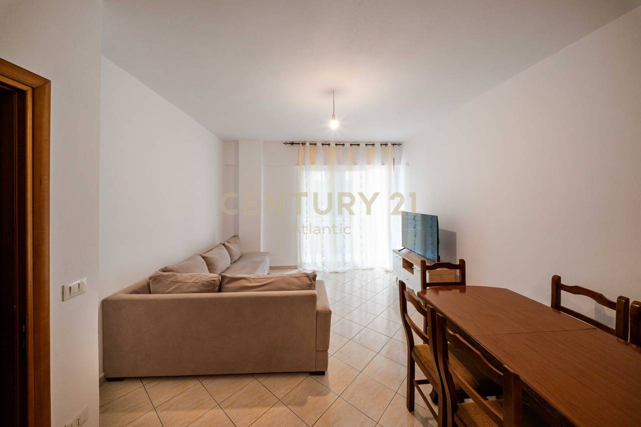 JEPET APARTAMENT 2+1 ME QIRA PLAZH ILIRIA DURRES!