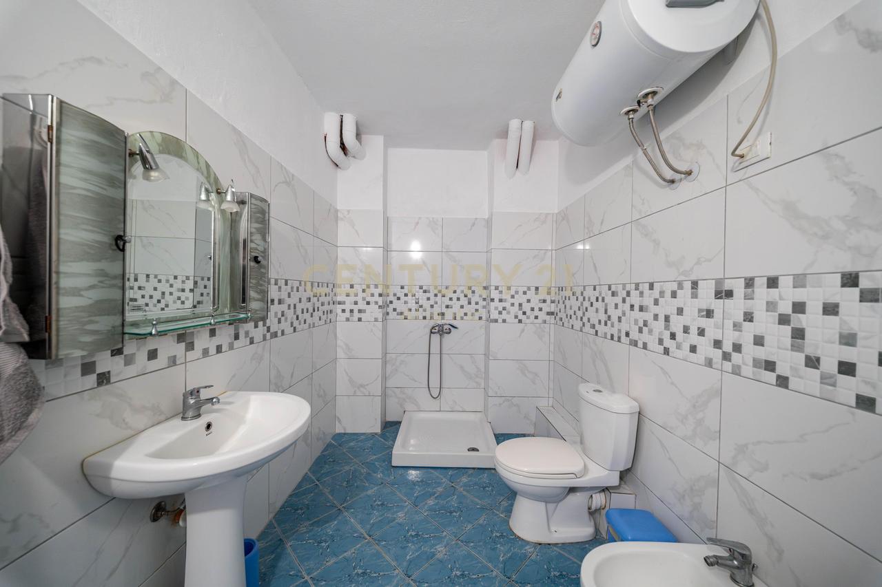 JEPET APARTAMENT 2+1 ME QIRA PLAZH ILIRIA DURRES!