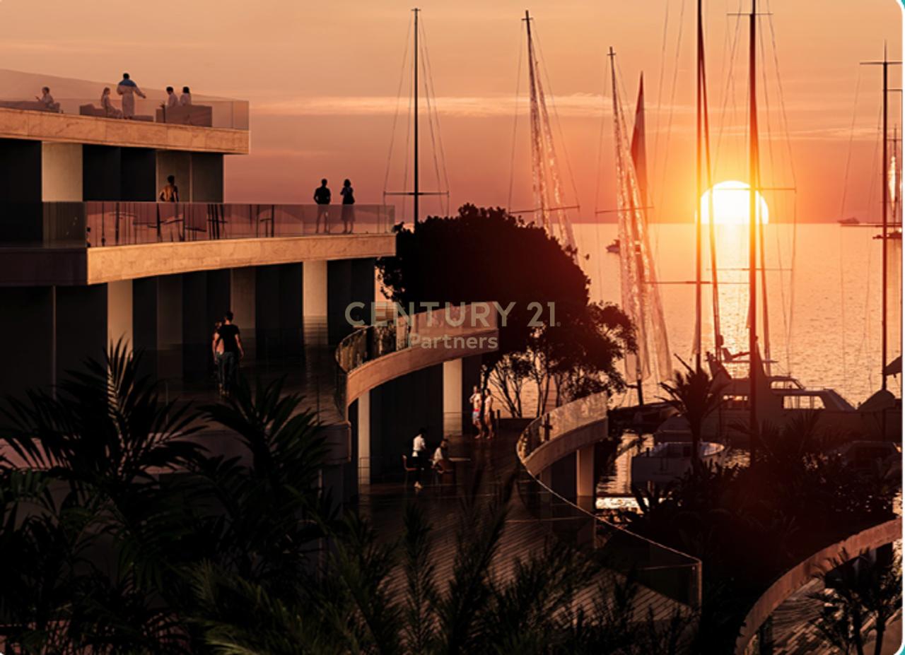 SHESIM VILË ME OBORR, NË KOMPLEKSIN “TURQUOISE MARINA”!