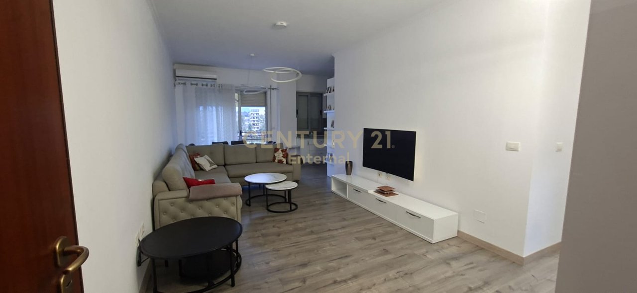 3+1+2 apartment for rent near the Dry Lake