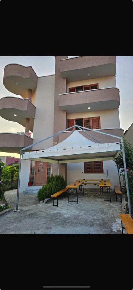 3-story Villa for Sale, Sauk, Tirana