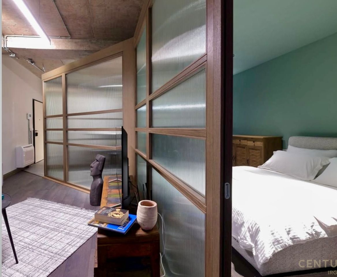 Jepet me qira apartament modern 1+1+ post parkimi!