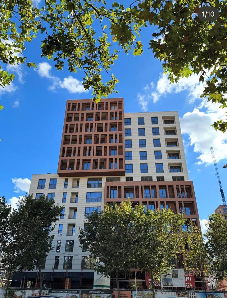 APPARTAMENTO 3+1+2 - VIA DRITAN HOXHA