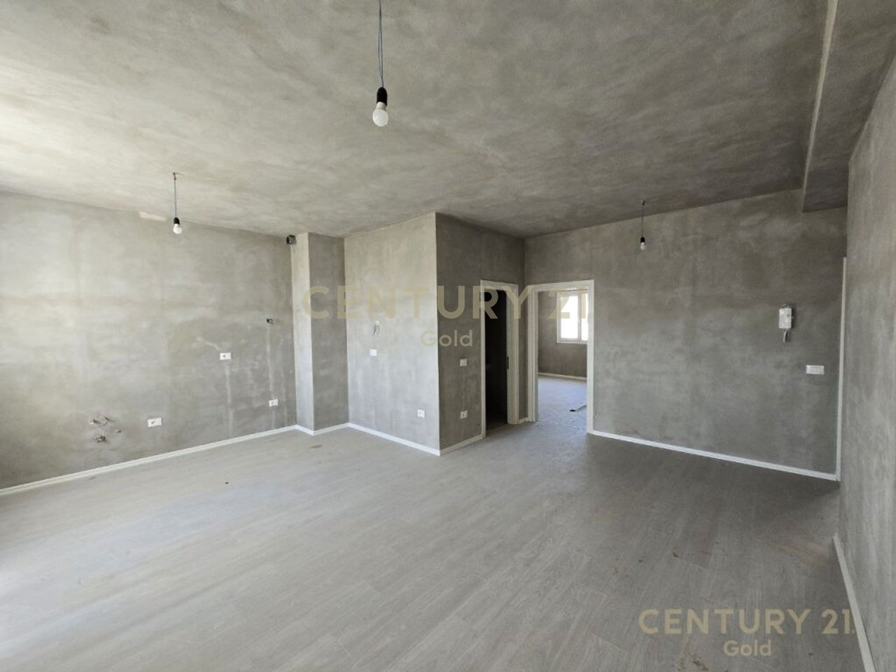 APARTMENT 3+1+2 FOR SALE IN RIVER RESIDENCE!