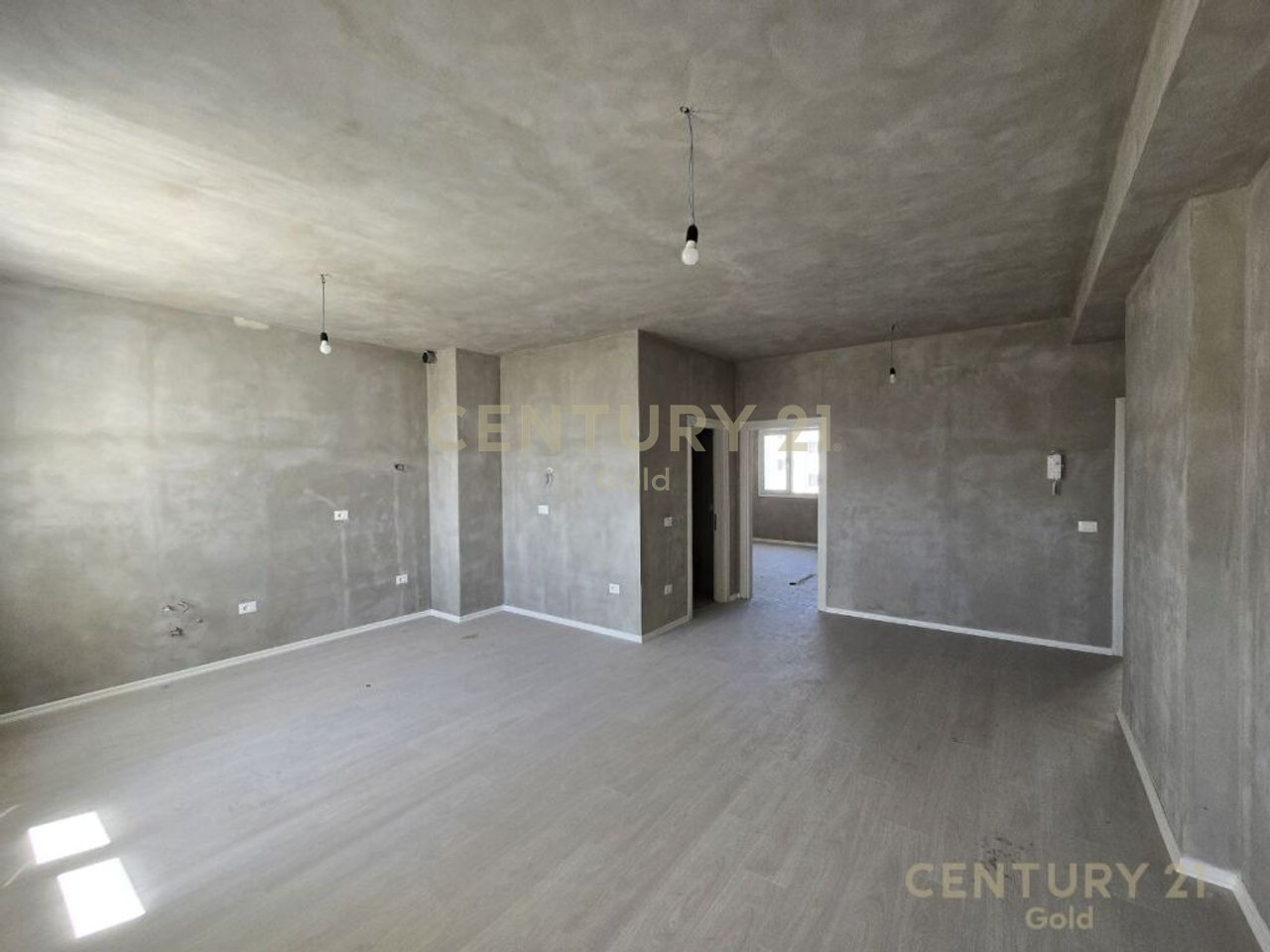 APARTMENT 3+1+2 FOR SALE IN RIVER RESIDENCE!