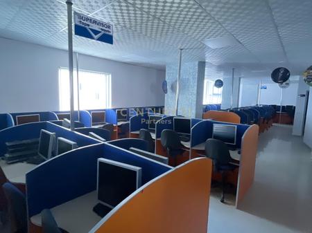 JEPET ME QIRA AMBIENT BIZNESI I PERSHTATSHEM PER CALL CENTER NE DURRES