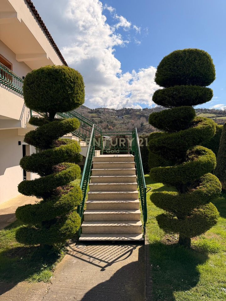 IN VENDITA VILLA + TERRENO 1010M2 A LANABREGAS, DAJT!