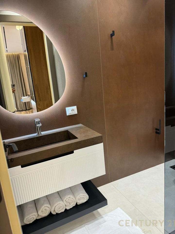 APPARTAMENTO IN VENDITA 2+1+2+2 POSTI AUTO AL COMPLESSO DELIJORGJI!