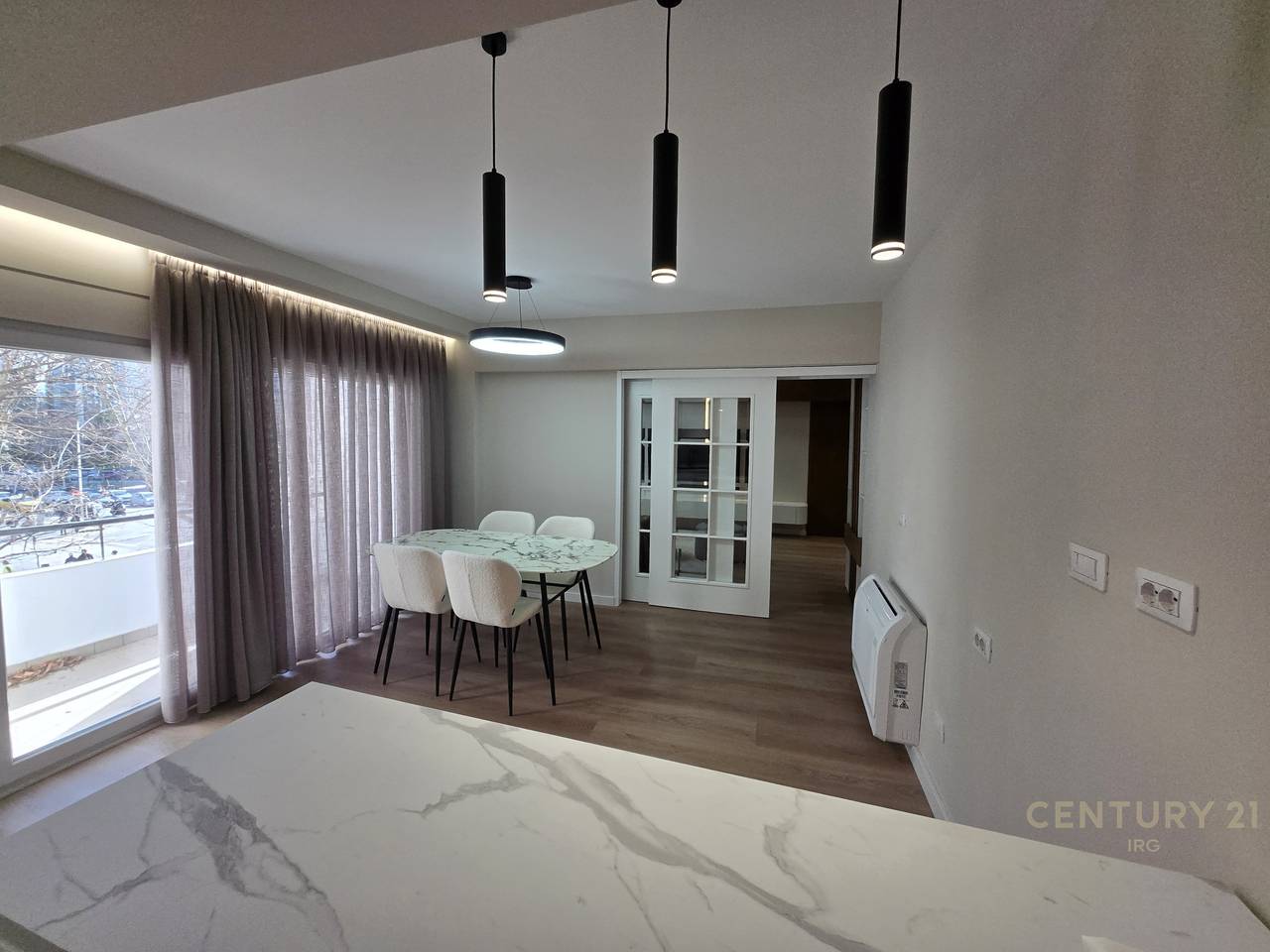 Appartamento di Lusso 2+1+2 in Affitto vicino a 9 Katëshet!