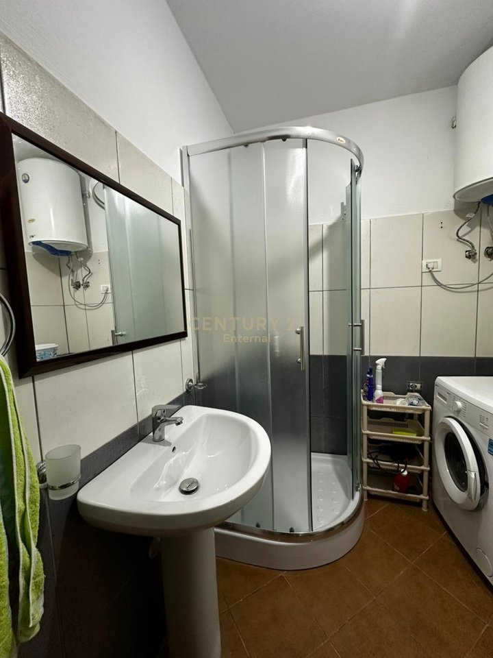 Appartamento 2+1 in affitto a Dry Lake, Tirana