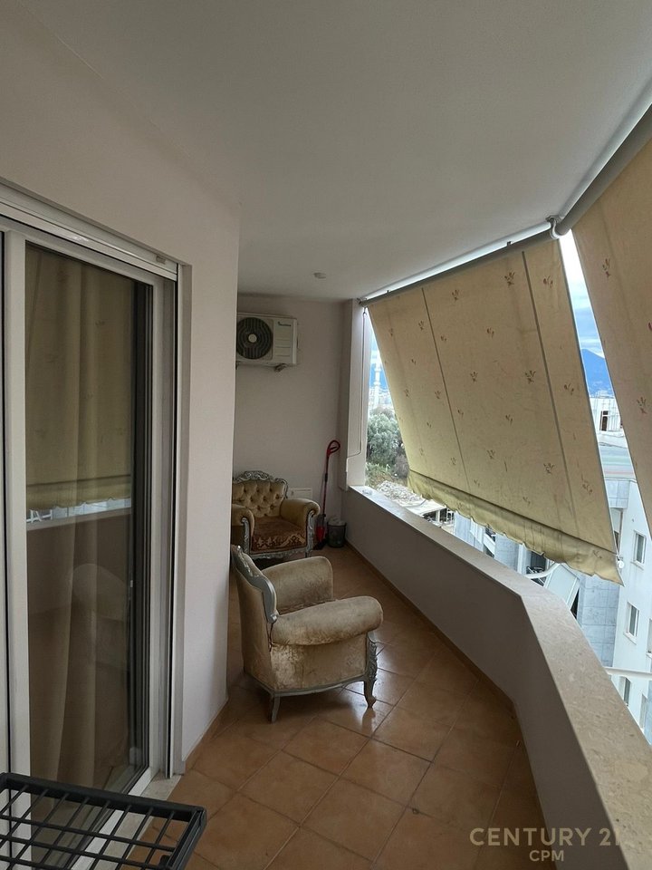 FOR RENT 2+1+2 APARTMENT NEAR THE BOTANICAL GARDEN!