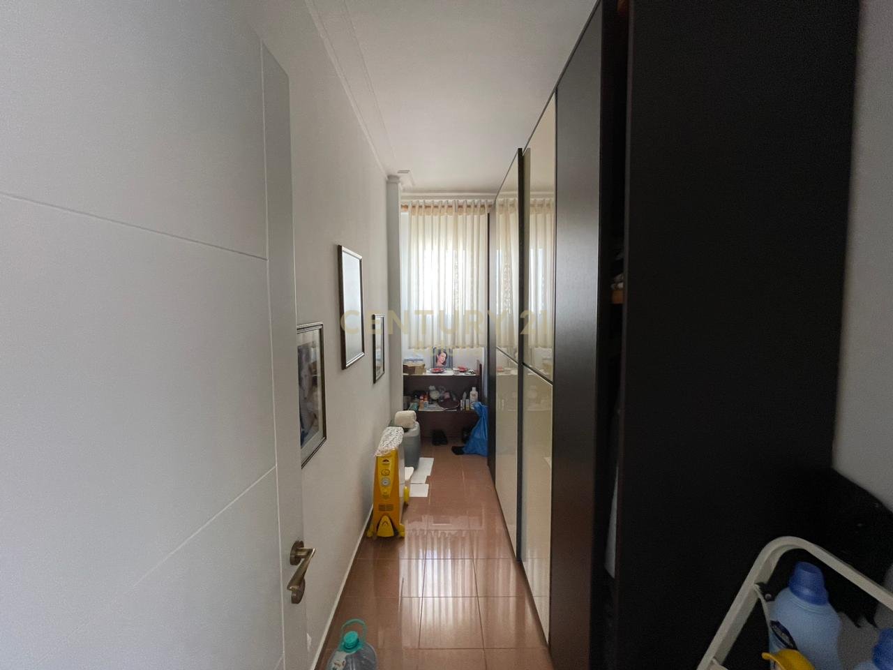 Apartament 3+1 Për Shitje në Transballkanike, Vlorë - 21000013246€ | 200 m²