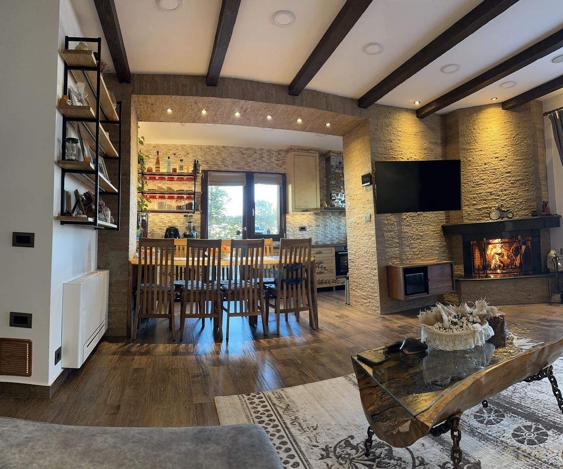 Penthouse për Qera, Yzberish!