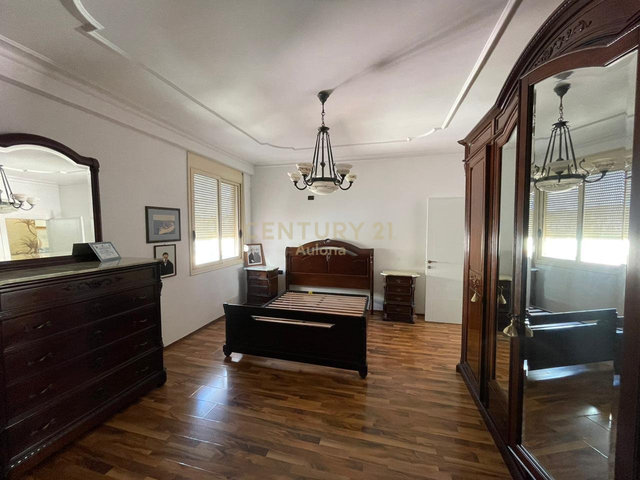 Apartament 3+1 Për Shitje në Transballkanike, Vlorë - 21000013246€ | 200 m²