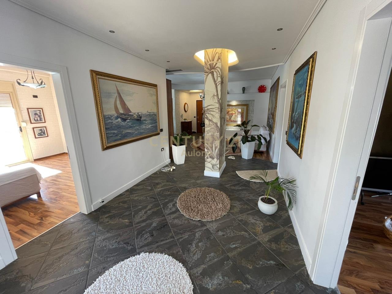 Apartament 3+1 Për Shitje në Transballkanike, Vlorë - 21000013246€ | 200 m²