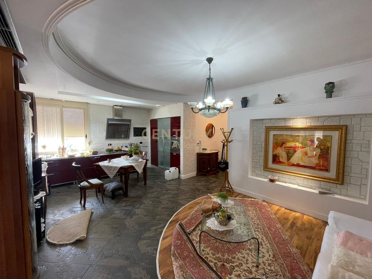 Apartament 3+1 Për Shitje në Transballkanike, Vlorë - 21000013246€ | 200 m²