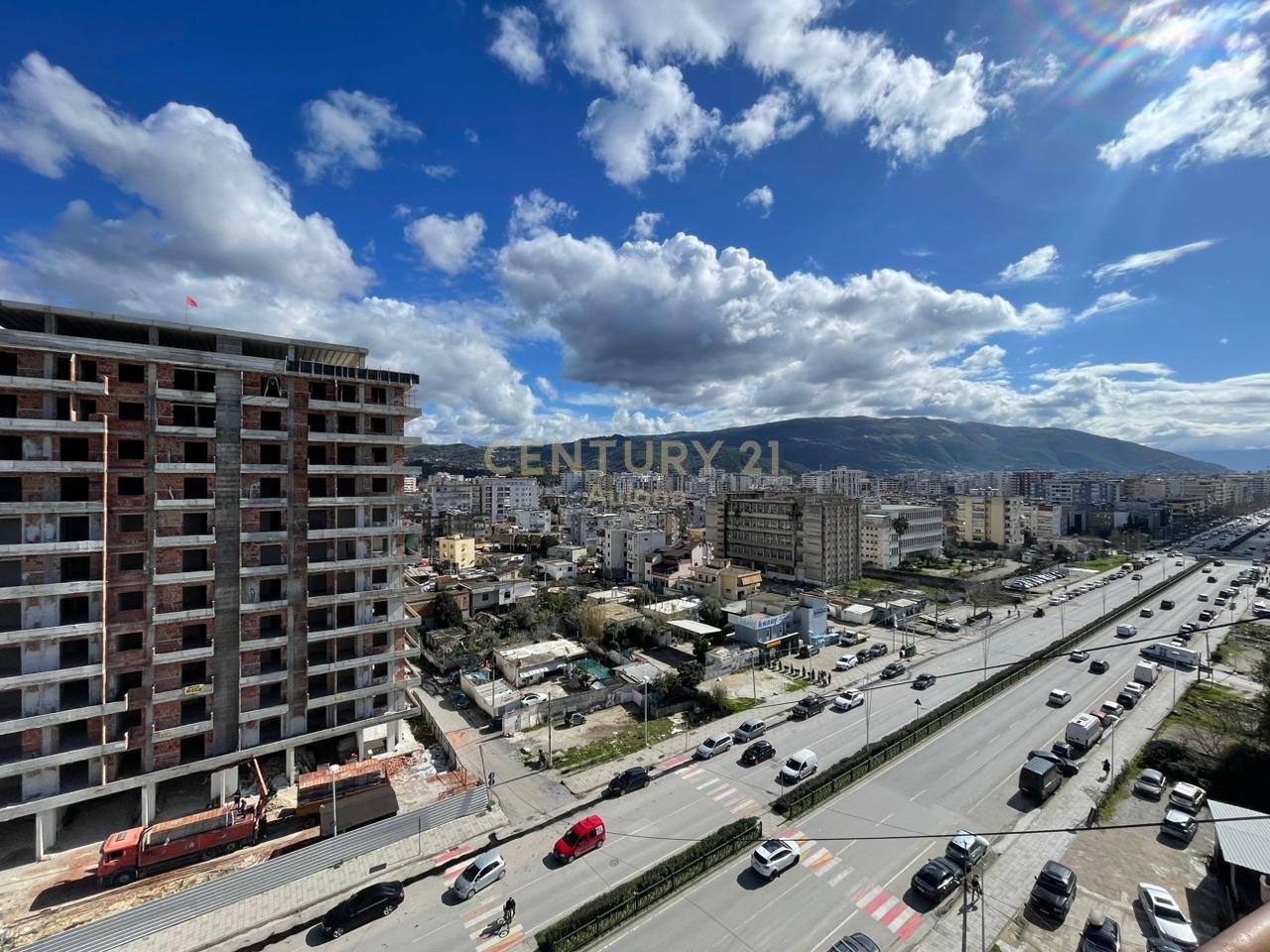 Apartament 3+1 Për Shitje në Transballkanike, Vlorë - 21000013246€ | 200 m²