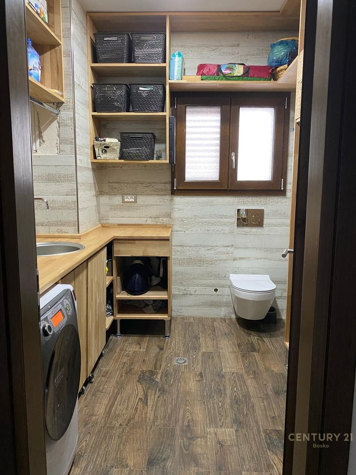 Penthouse për Qera, Yzberish!