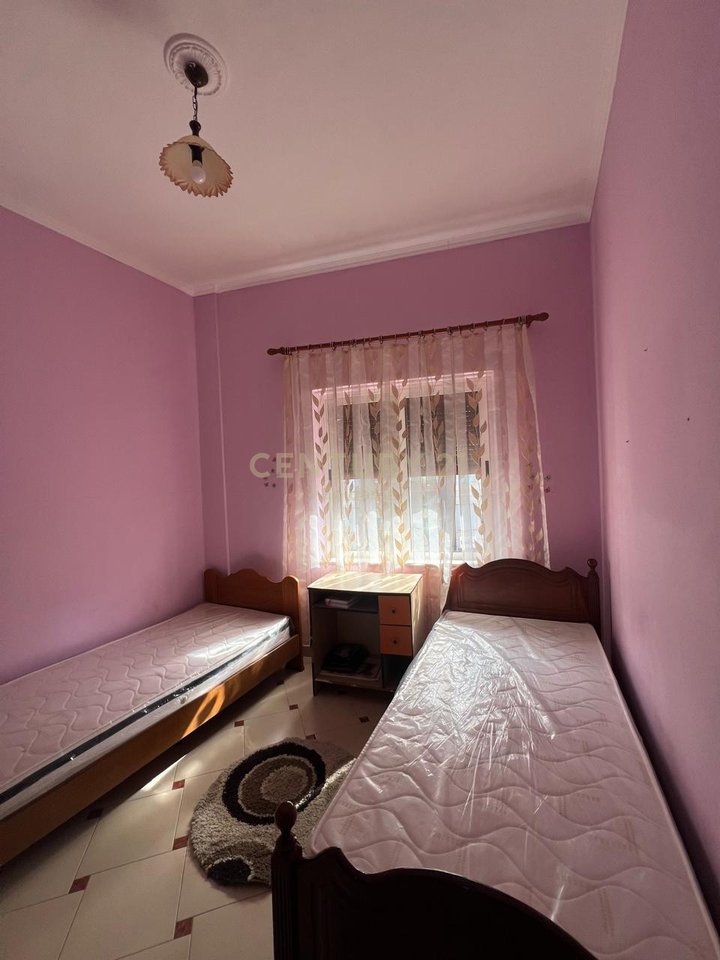 APARTAMENT 2+1 PER QERA NE QENDER TE DURRESIT!