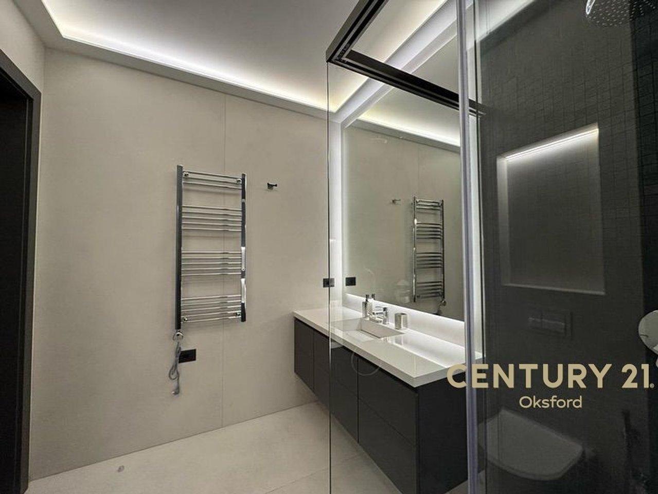 Appartamento in affitto 1+1+posto auto arredato, al Complesso "Deliorgji"!