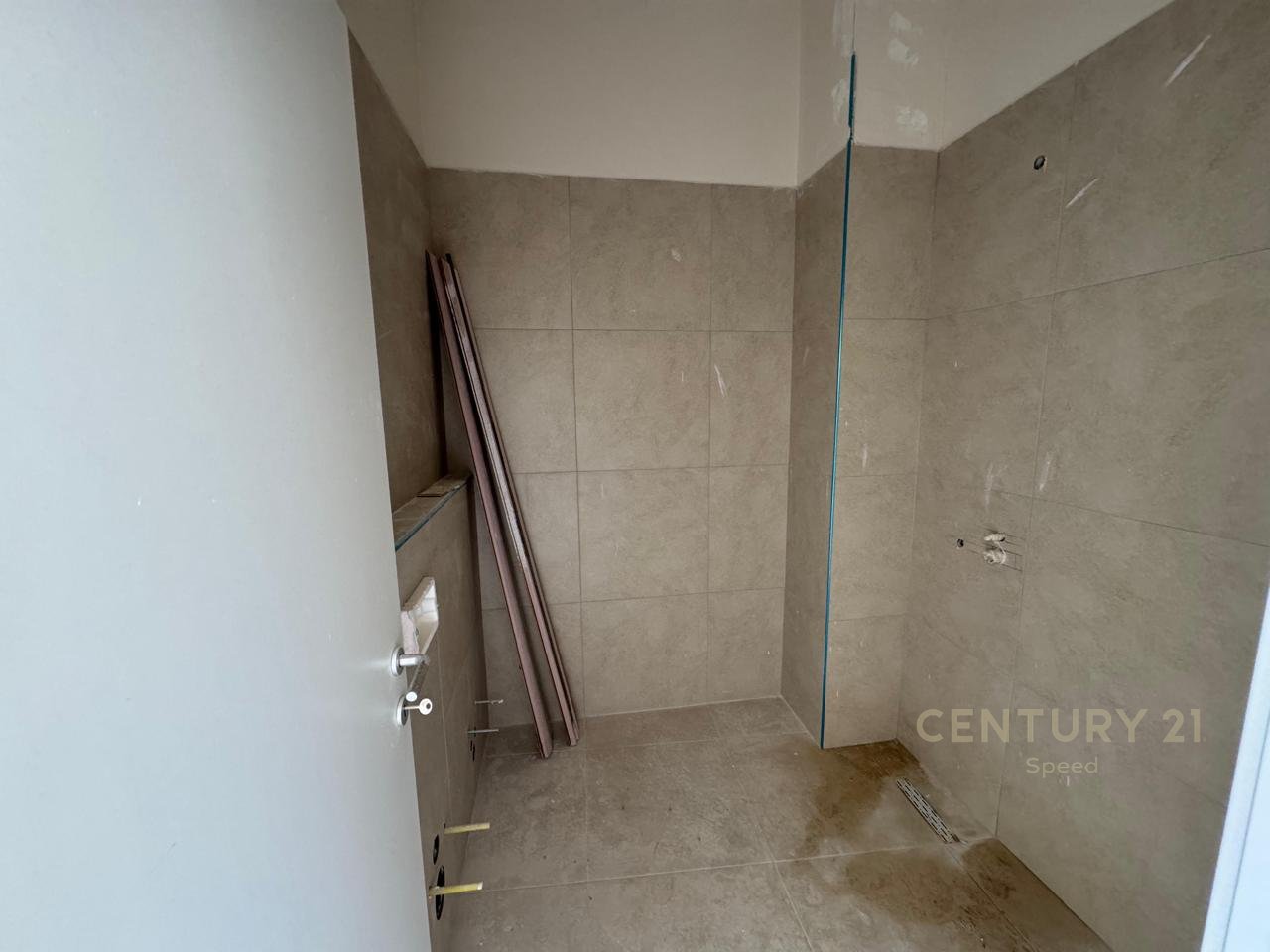 Apartament 2+1+2 Për Shitje në Fresk, Tiranë - 127,200€ | 106 m²