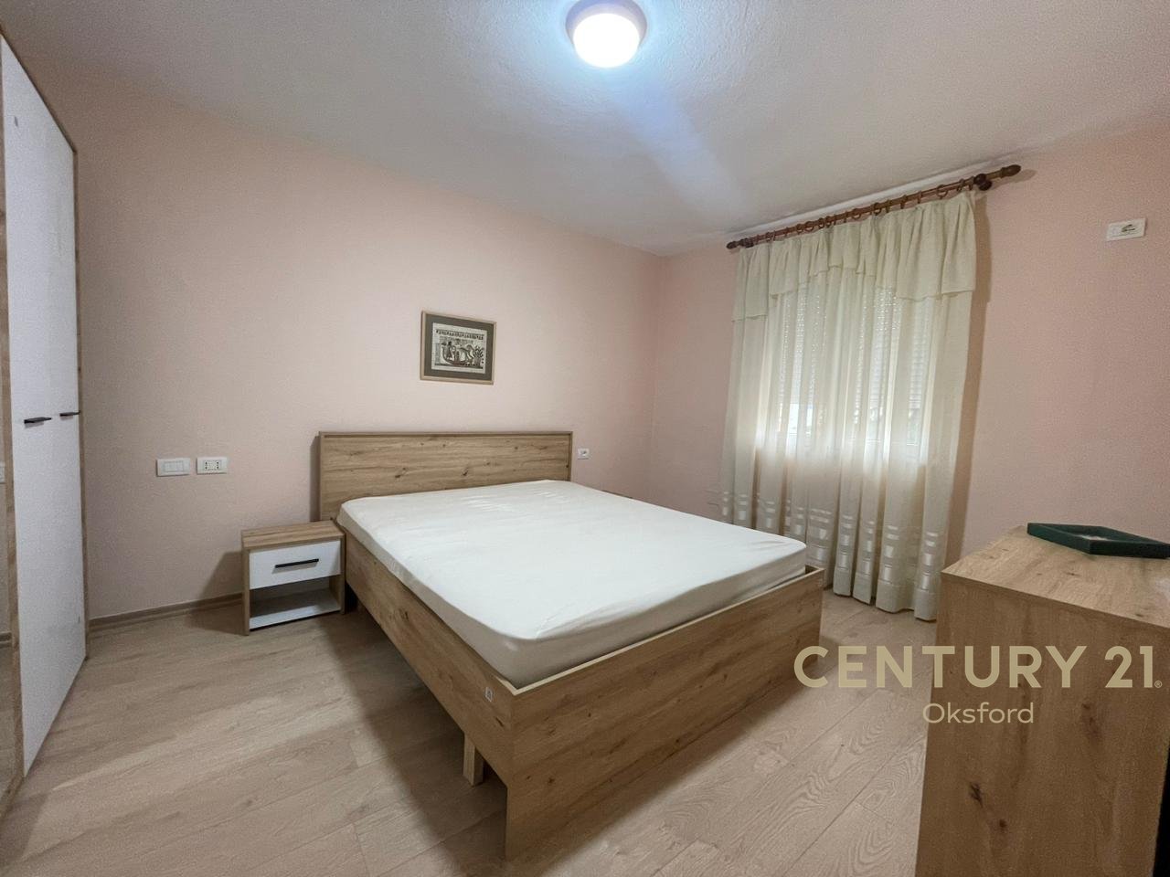 APARTAMENT PËR QIRA 2+1 TE 21 DHJETORI!