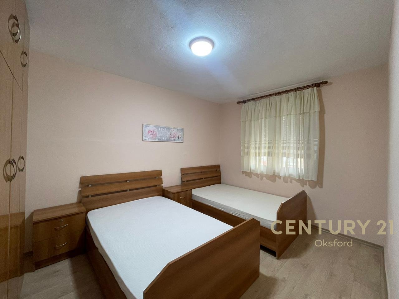 APARTAMENT PËR QIRA 2+1 TE 21 DHJETORI!
