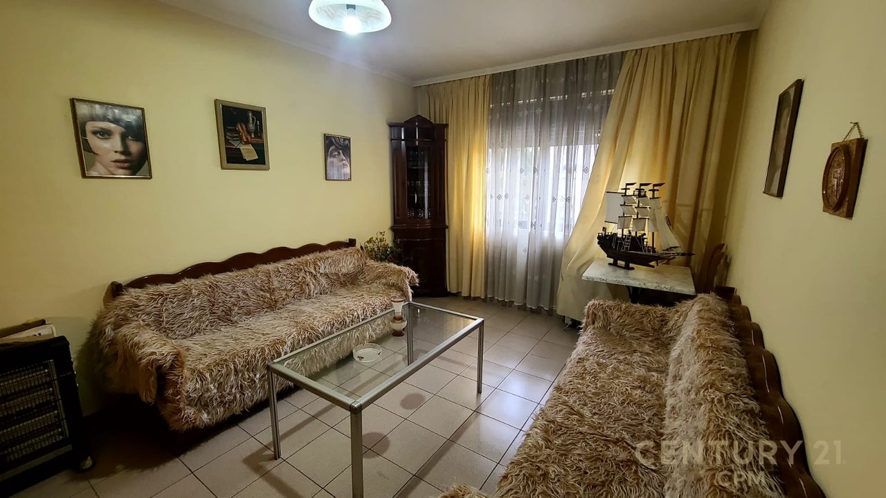 Jepet me qira apartament 2+1 ne Ali Dem 500 Euro